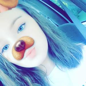 Meet your Posher, Khloe